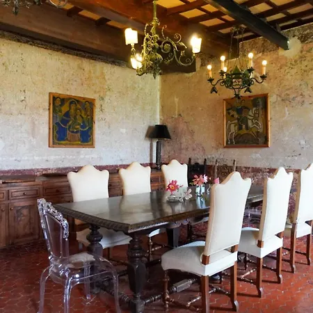 Guest house Red Palazzo Fossanova