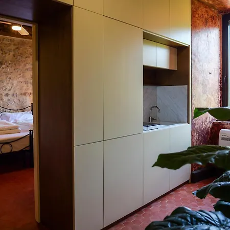 Gæstehus Red Palazzo Fossanova Priverno